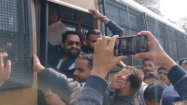 कोटद्वार बाबा विवाद | भीम आर्मी कार्यकर्ता हिरासत में, क्या है पूरा मामला?