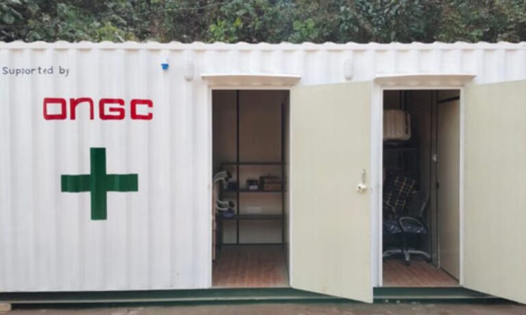 नीलकंठ धाम में हेल्थ कंटेनर शुरू | महाशिवरात्रि से श्रद्धालुओं को सुविधा