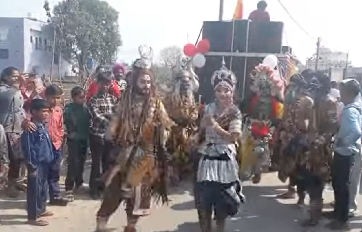 महाशिवरात्रि उत्सव में उमड़ा श्रद्धालुओं का सैलाब, नगर में भक्ति का माहौल