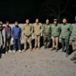 नीलकंठ से लौटते 5 युवक जंगल में भटके | राजाजी पार्क से रेस्क्यू