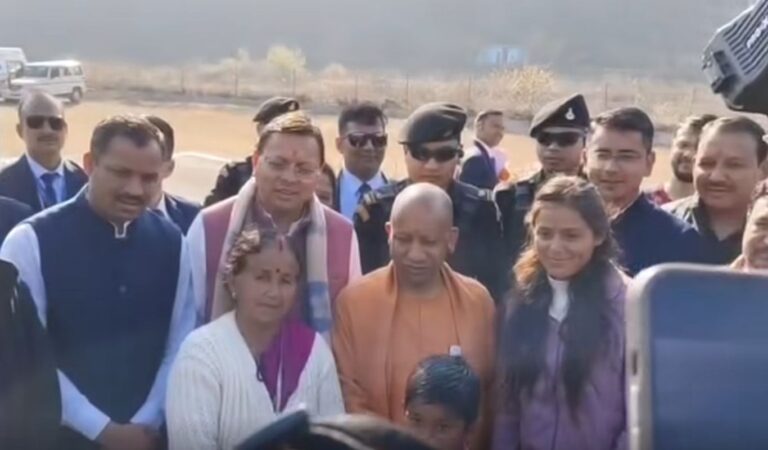 यमकेश्वर पहुंचे योगी आदित्यनाथ, इंटर कॉलेज का लोकार्पण