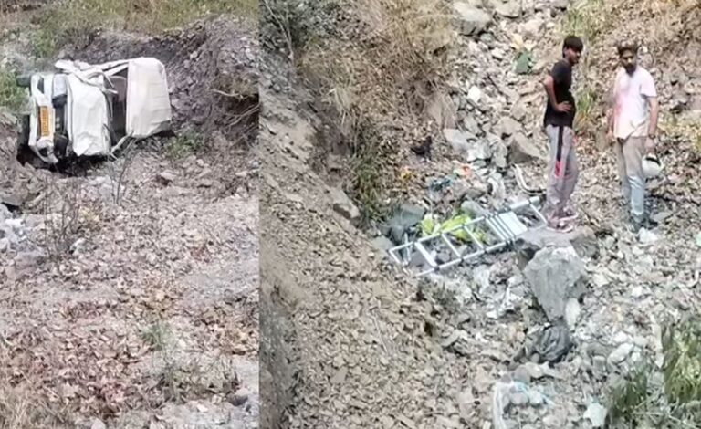 ऋषिकेश-बदरीनाथ हाईवे पर बड़ा हादसा, तपोवन के पास वाहन खाई में गिरा 6 ऋषिकेश बदरीनाथ हाईवे पर बड़ा हादसा | तपोवन में वाहन खाई में गिरा
